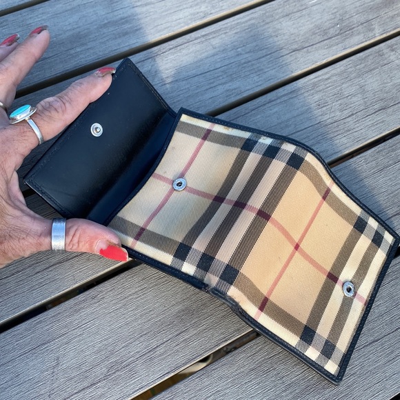 Burberry Nova Check PVC/Leather🔥Bifold+Front SNAP🔥8slot+Bill🔥4x4”Made🇮🇹VGUC - Picture 16 of 17